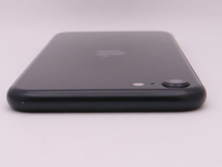 SIM�ե꡼ iPhoneSE ��3���� 256GB �ߥåɥʥ��� �Хåƥ꡼����83%