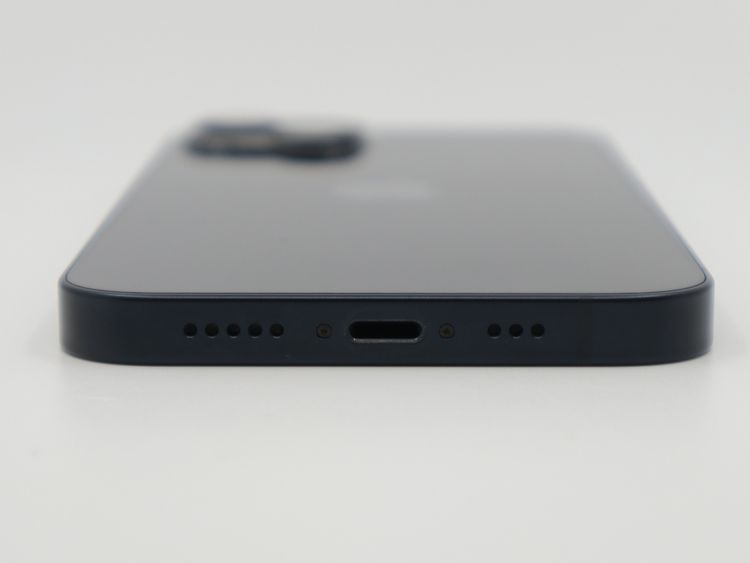 SIM�ե꡼ iPhone13 128GB �ߥåɥʥ��� �Хåƥ꡼����78%