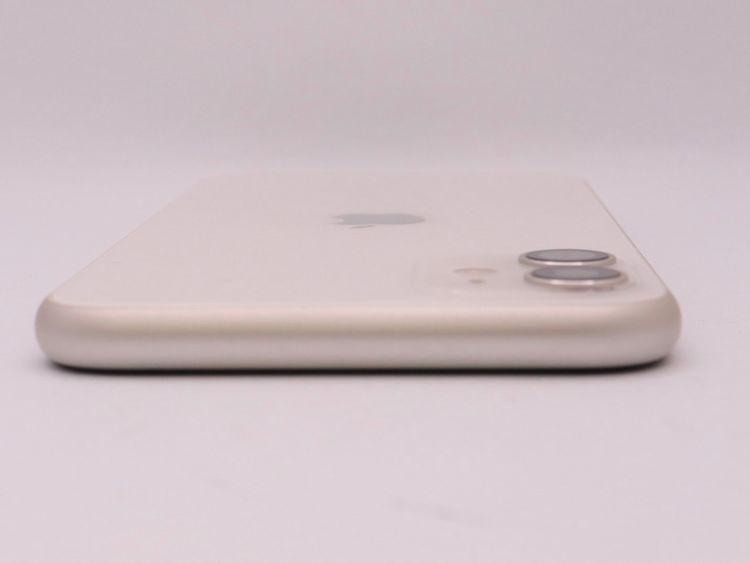 SIM�ե꡼ iPhone11 64GB �ۥ磻�� �Хåƥ꡼����80%