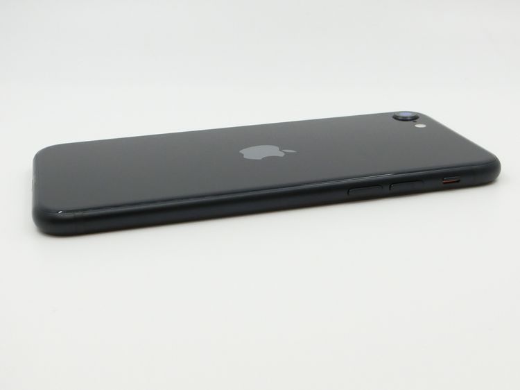 SIM�ե꡼ iPhone SE(�裳����) 64GB �ߥåɥʥ��� �Хåƥ꡼����82%