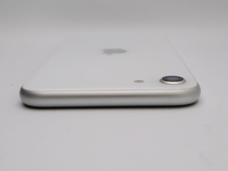 ڥȡХSIMե꡼ iPhoneSE2  64GB ۥ磻 Хåƥ꡼81%