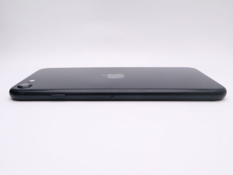 ڥȡХSIMե꡼ iPhoneSE3 128GB ߥåɥʥ BT81%