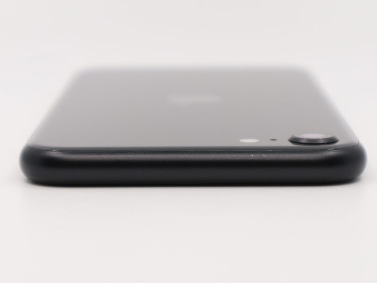 �ڥȡ�������Х����SIM�ե꡼ iPhone SE��2���� 64GB �֥�å� BT����79%