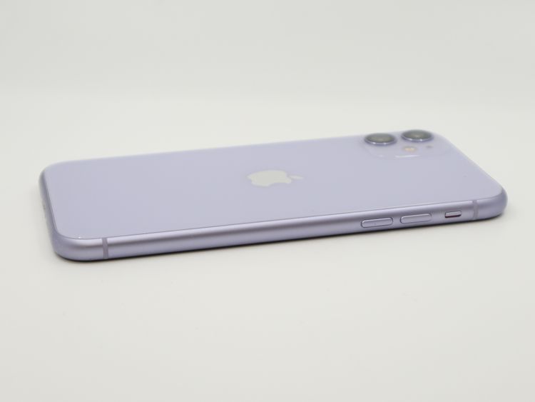 SIM�ե꡼ iPhone11 64GB �ѡ��ץ� �Хåƥ꡼����78%