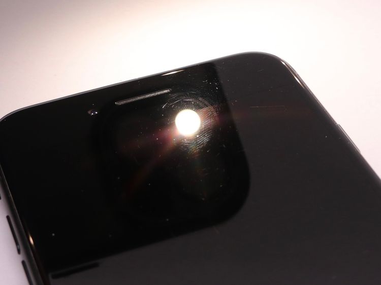 SIM�ե꡼ iPhone SE(��3����)  128GB �ߥåɥʥ��� �Хåƥ꡼����100%