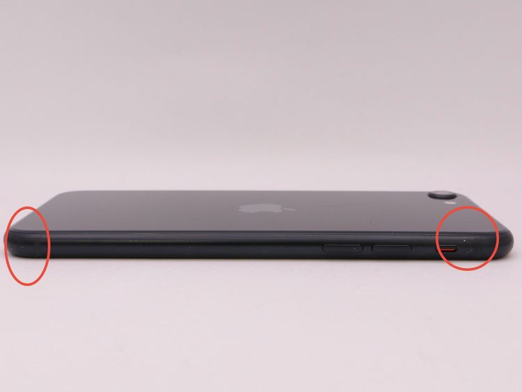 SIM�ե꡼ iPhoneSE(��3����) 64GB �ߥåɥʥ��� �Хåƥ꡼����77%