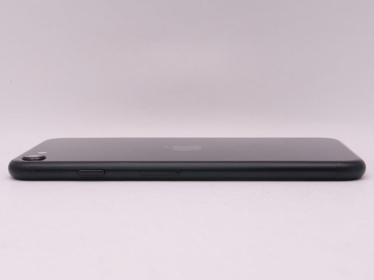 SIM�ե꡼ iPhoneSE����3����� 64GB �ߥåɥʥ��� �Хåƥ꡼����82%