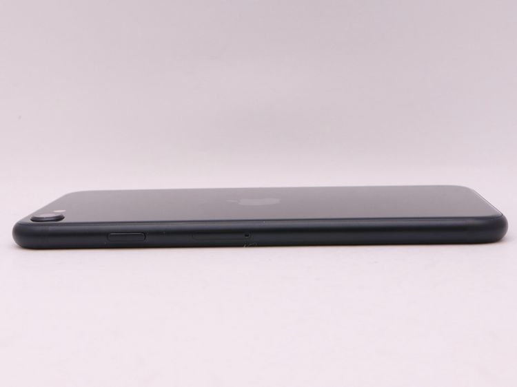 SIM�ե꡼ iPhoneSE ��3���� 64GB �ߥåɥʥ��� �Хåƥ꡼����82%