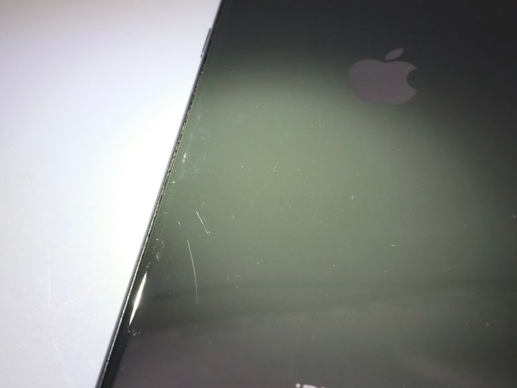 ڥȡХSIMե꡼ iPhone8Plus  256GB ڡ쥤 BT68%