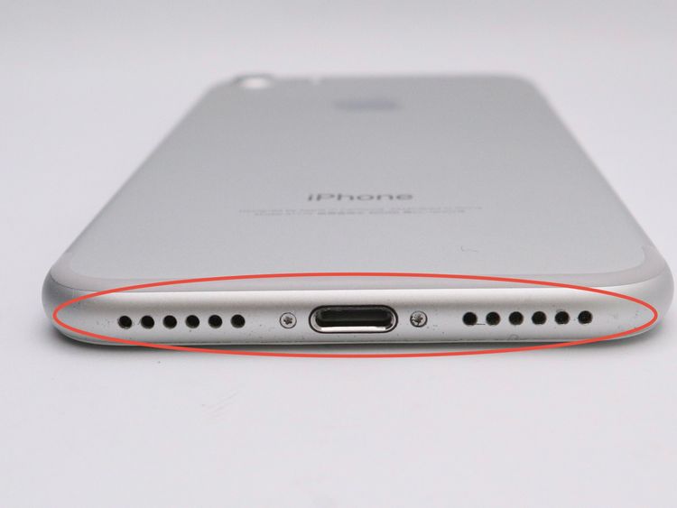 ڥȡХSIMե꡼ iPhone7  32GB С Хåƥ꡼94%