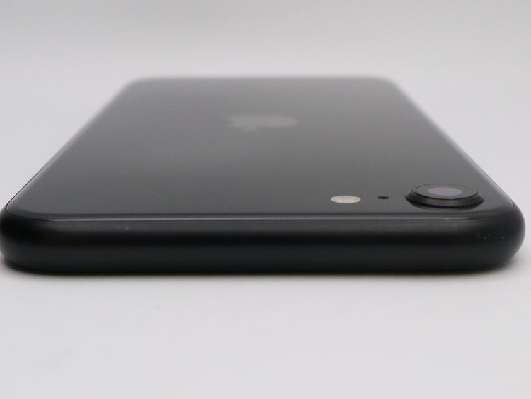 ڥȡХSIMե꡼ iPhoneSE2  64GB ֥å Хåƥ꡼80%