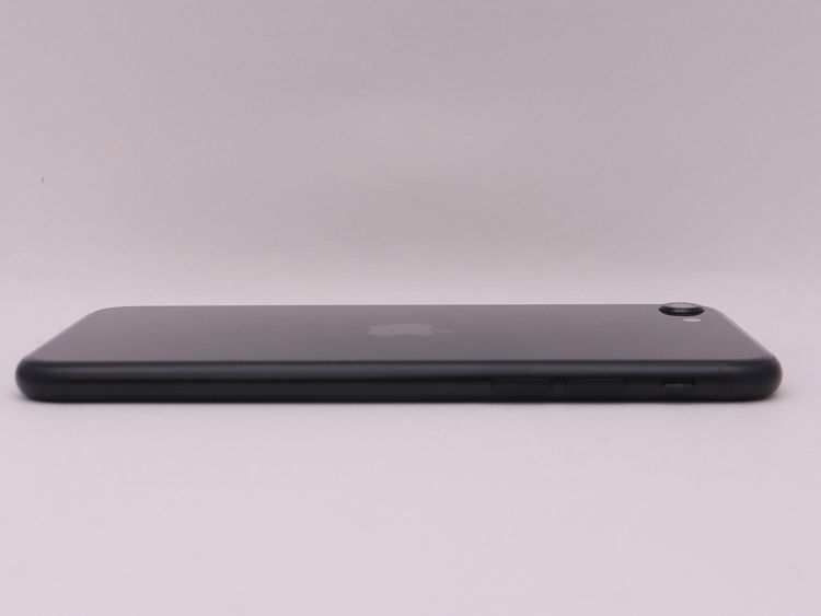 SIM�ե꡼ iPhoneSE ��3���� 256GB �ߥåɥʥ��� �Хåƥ꡼����83%