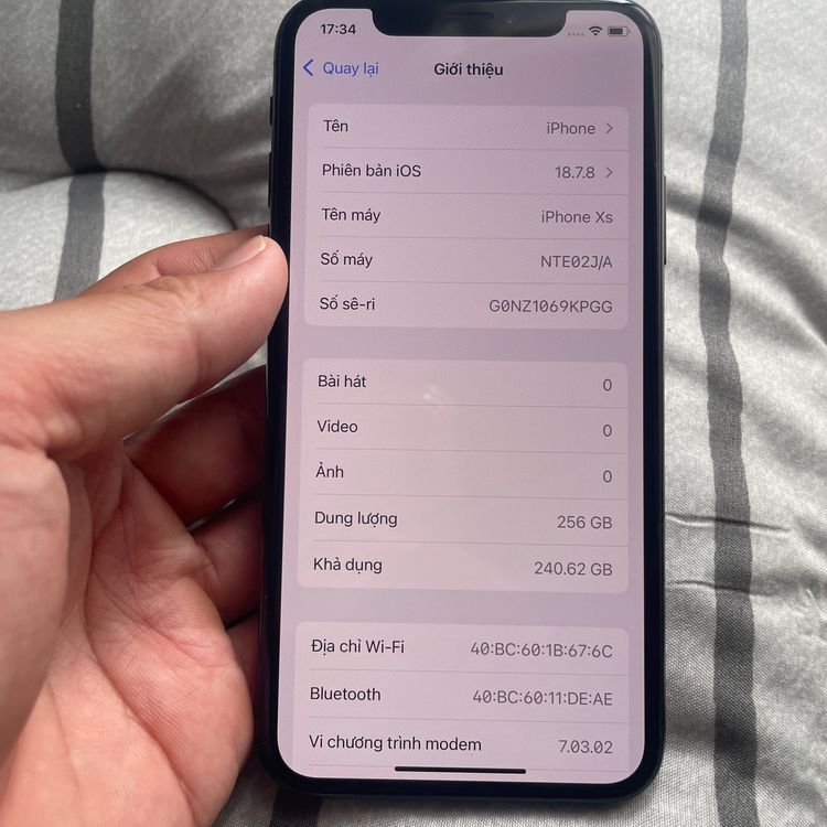 iPhone XS（C「傷や汚れが目立つ」以上・） 商品一覧｜ムスビー【中古