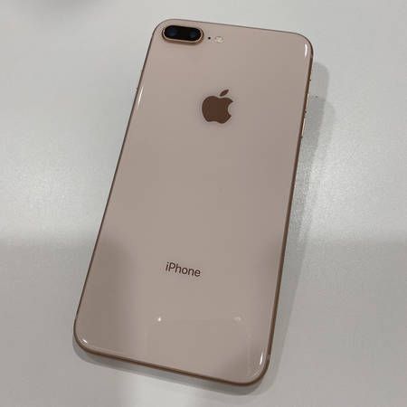  Ƚ au iPhone8plus 256GB Хåƥ꡼90