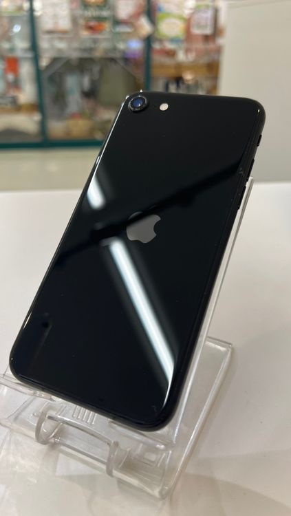 �ڽ���Ź���ݺѡ�iPhoneSE2 6128GB �֥�å� SIM���å������