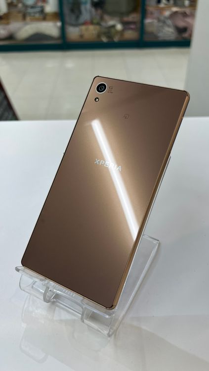 �ڽ���Ź�����ѡ�Xperia Z4 32GB ���åѡ�