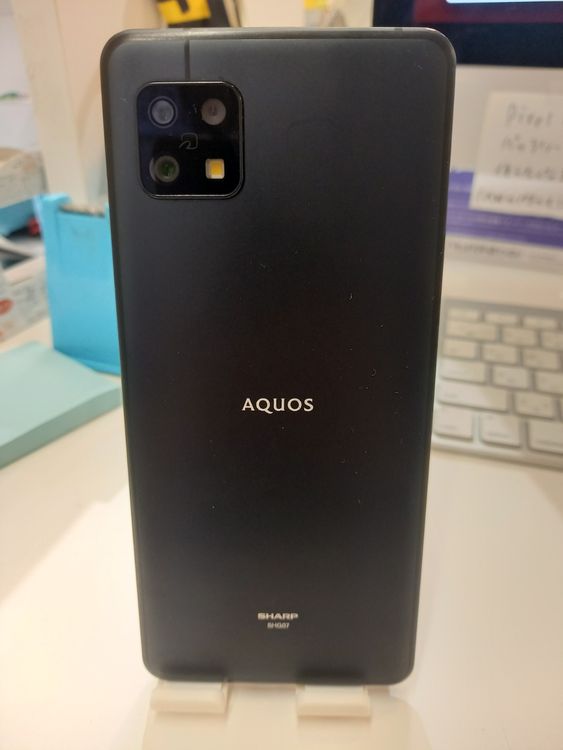 AQUOS sense6s 64GB au �֥�å�