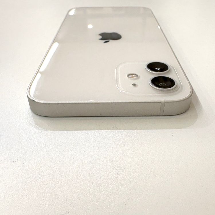 �ڽ���Ź�����ѡ�iPhone12 128GB �ۥ磻�� SIM���å������