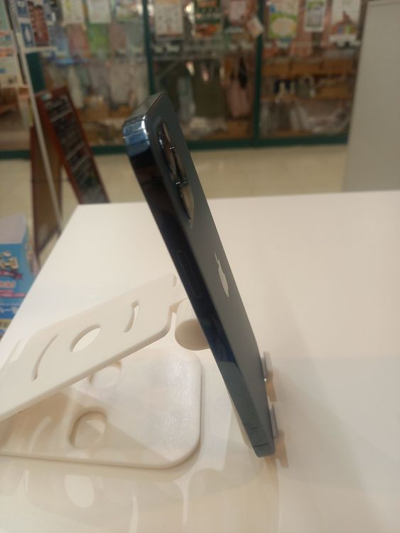 �ڽ���Ź�����ѡ�iPhone12Pro 256GB �ѥ��ե��å��֥롼 SIM���å�����Ѥ�