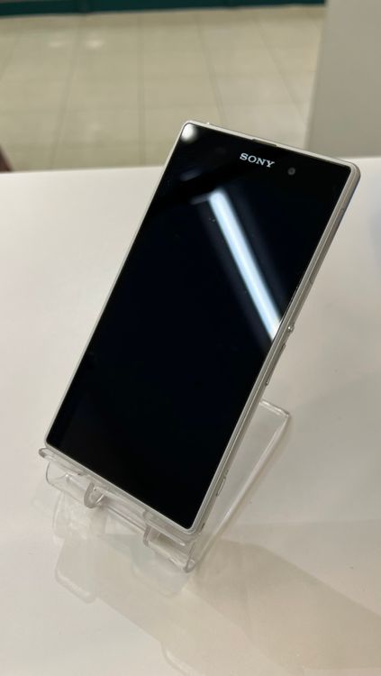 �ڽ���Ź�����ѡ�Xperia Z1 32GB �ۥ磻��