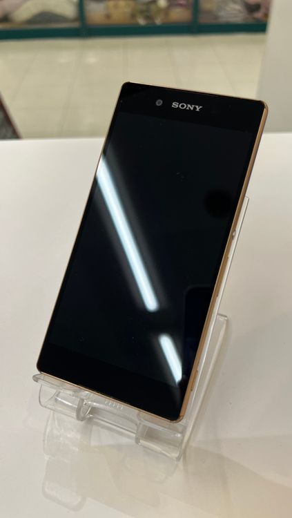 �ڽ���Ź�����ѡ�Xperia Z4 32GB ���åѡ�