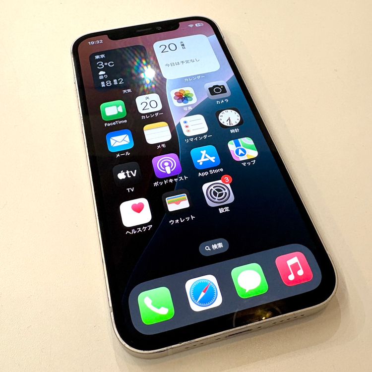 �ڽ���Ź�����ѡ�iPhone12 128GB �ۥ磻�� SIM���å������