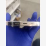 �ڽ���Ź�����ѡ�iPhone12Pro 256GB ����С� au