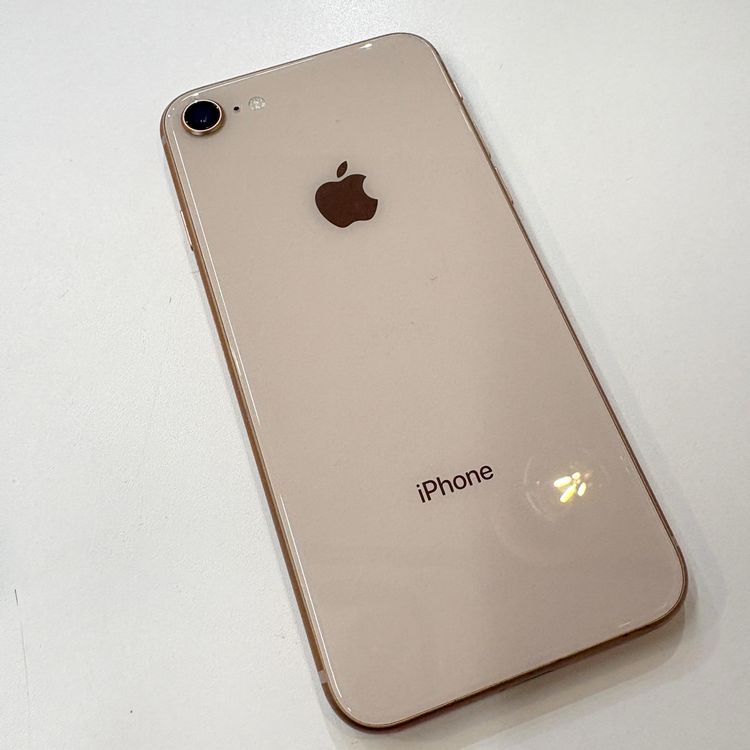 �ڽ���Ź�����ѡ�iPhone8 64GB ������� �Хåƥ꡼��������100%