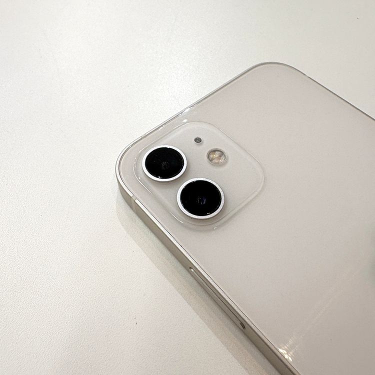 �ڽ���Ź�����ѡ�iPhone12 128GB �ۥ磻�� SIM���å������