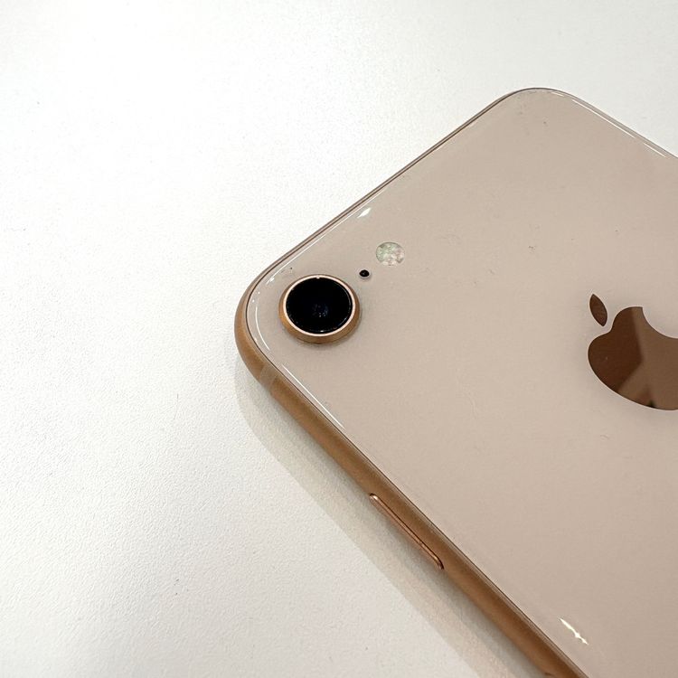 �ڽ���Ź�����ѡ�iPhone8 64GB ������� �Хåƥ꡼��������100%