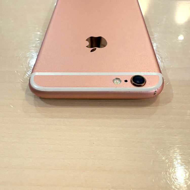 �ڽ���Ź�����ѡ�iPhone6s 64GB ������������� �Хåƥ꡼100%