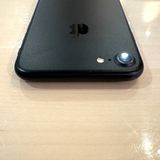 �ڽ���Ź�����ѡ�iPhone7 32GB �֥�å� �Хåƥ꡼100%