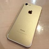 �ڽ���Ź�����ѡ�iPhone7 128GB ������� �Хåƥ꡼100��