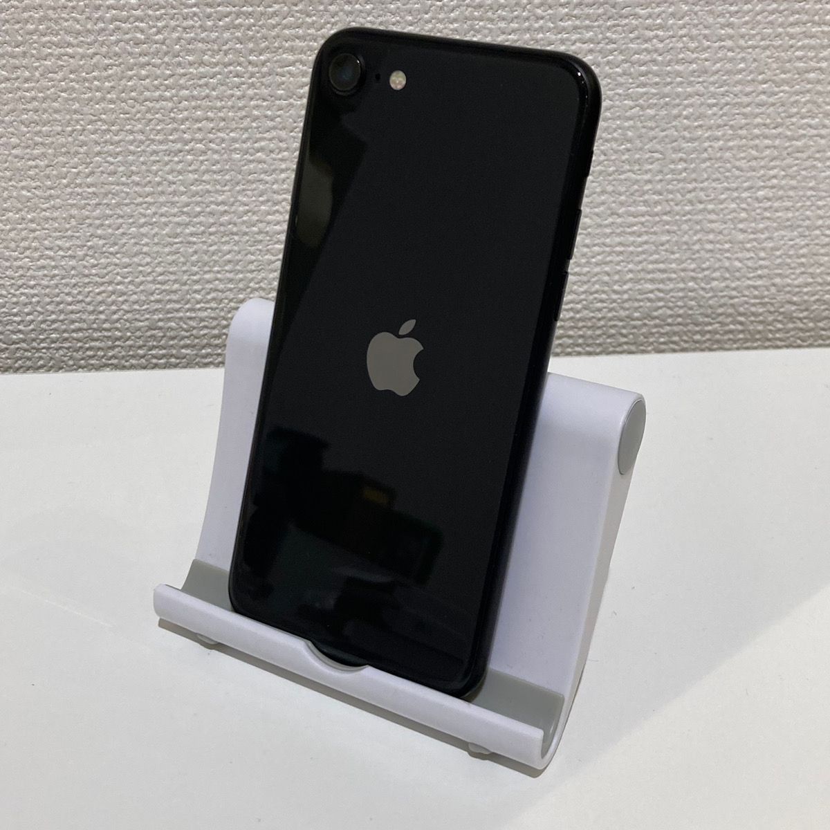 ムスビー｜iPhoneSE (第2世代) ブラック 128GB SIMロック解除済