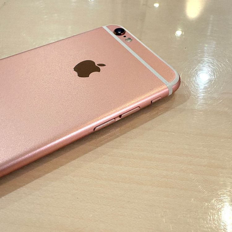 �ڽ���Ź�����ѡ�iPhone6s 64GB ������������� �Хåƥ꡼100%