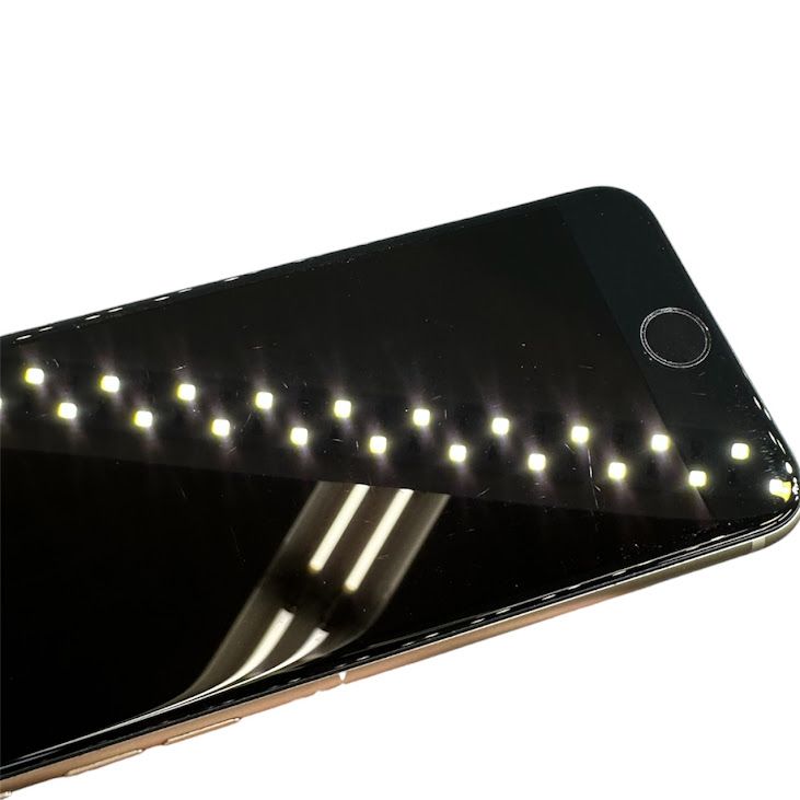 �ڥХåƥ꡼83%��iPhone��SE����3�����64GB���������饤��
