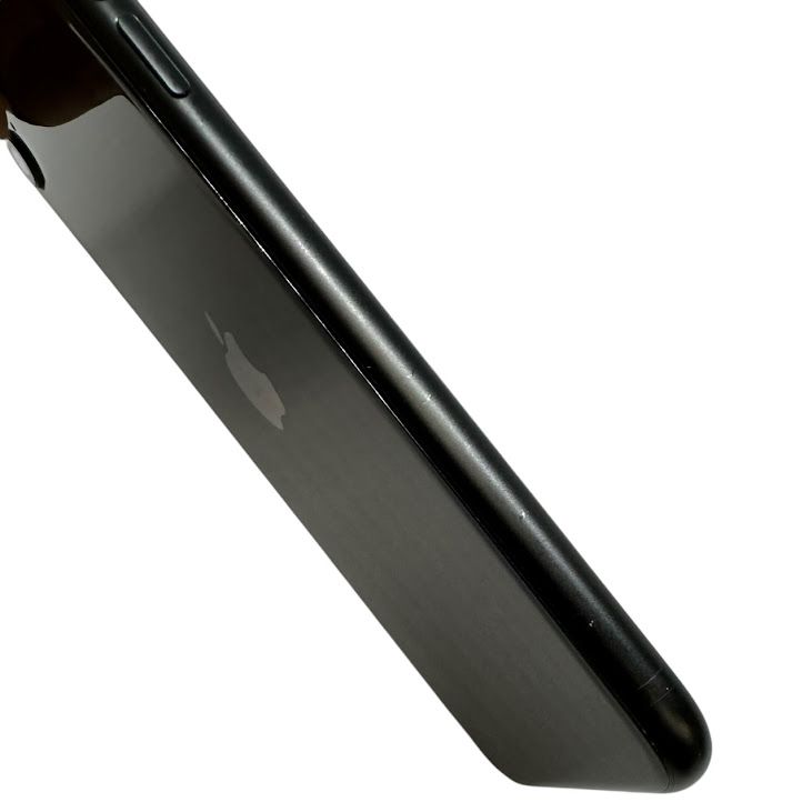 �ڥХåƥ꡼80%��iPhone��SE����2�����64GB���֥�å���SIM�ե꡼��au��