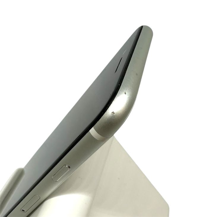 iPhone��SE����2�����64GB���ۥ磻�ȡ�SIM�ե꡼�����եȥХ���