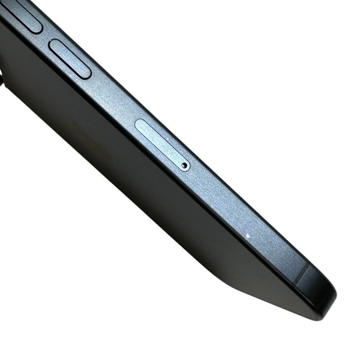 �ڥХåƥ꡼80%��iPhone��15Pro��256GB���֥롼�����˥��ࡡSIM�ե꡼��au��