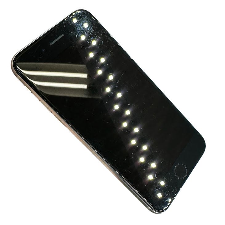 �ڥХåƥ꡼86%��iPhone��SE����2�����64GB���ۥ磻�ȡ�SIM�ե꡼��au��