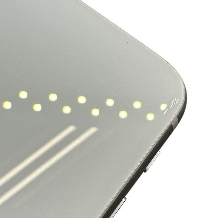 �ڥХåƥ꡼100%��iPhone��SE����2�����64GB���ۥ磻�ȡ�SIM�ե꡼��au��