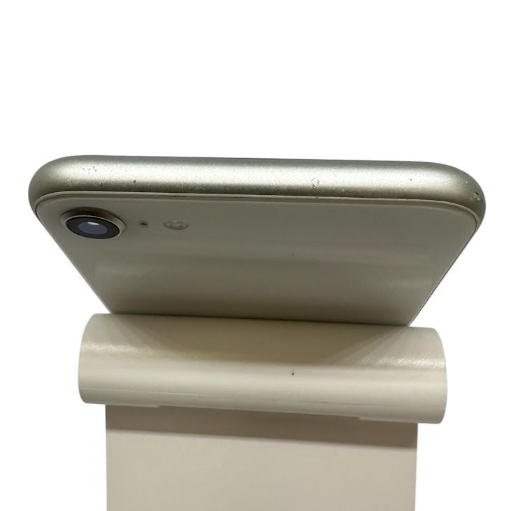 iPhone��SE����2�����64GB���ۥ磻�ȡ�SIM�ե꡼��Y��Х�����