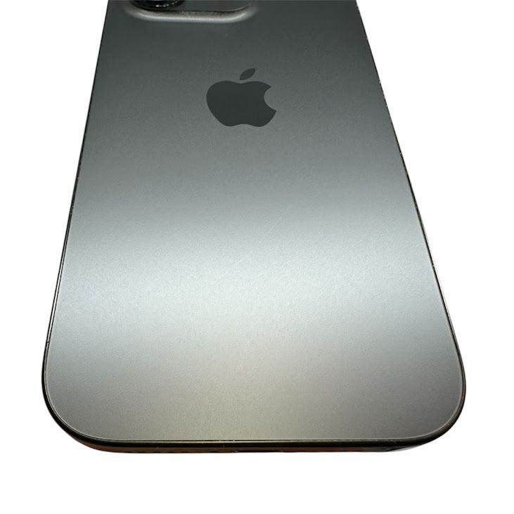 �ڥХåƥ꡼99%��iPhone��16Pro��256GB���֥�å������˥��ࡡSIM�ե꡼