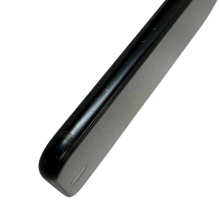 �ڥХåƥ꡼84%��iPhone��SE����3�����64GB���ߥåɥʥ��ȡ�SIM�ե꡼��au��