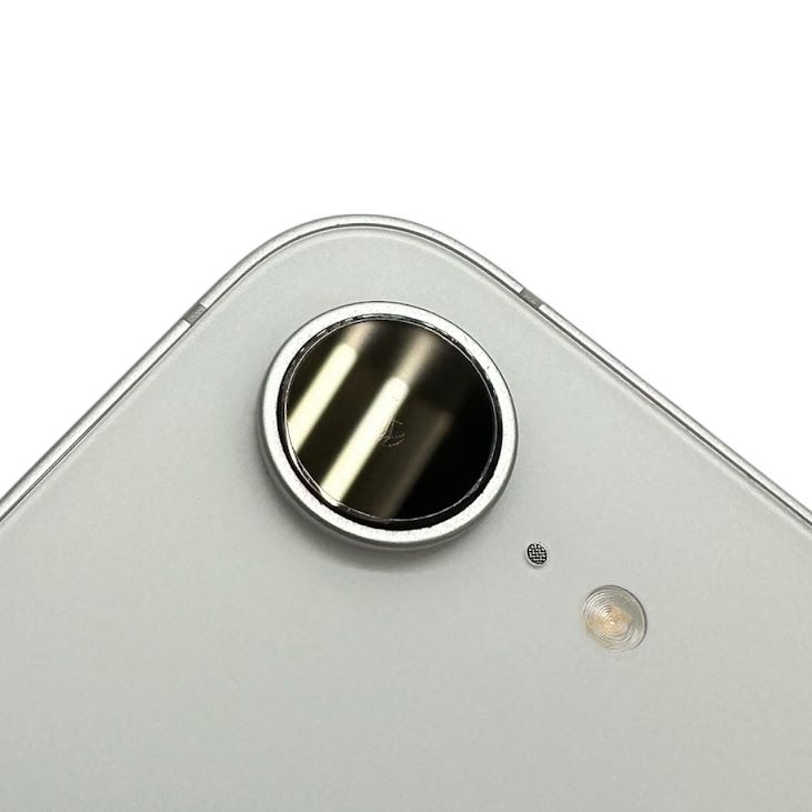 �ڥХåƥ꡼99%��iPhone��16e��128GB���ۥ磻�ȡ�SIM�ե꡼��UQ��Х�����
