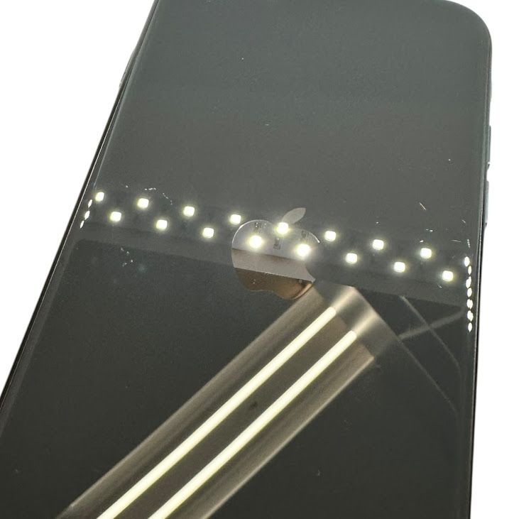 �ڥХåƥ꡼80%��iPhone��SE����2�����64GB���֥�å���SIM�ե꡼��au��