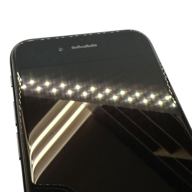 �ڥХåƥ꡼83%��iPhone��SE����2�����64GB���֥�å���SIM�ե꡼��Y��Х�����