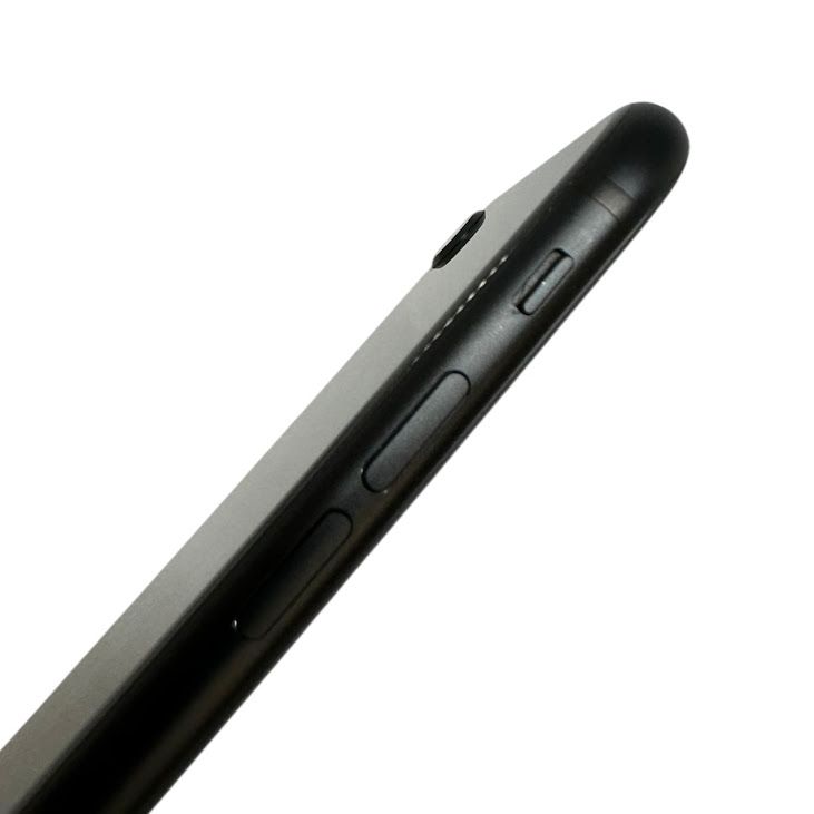 iPhone��SE����2�����128GB���֥�å���SIM�ե꡼