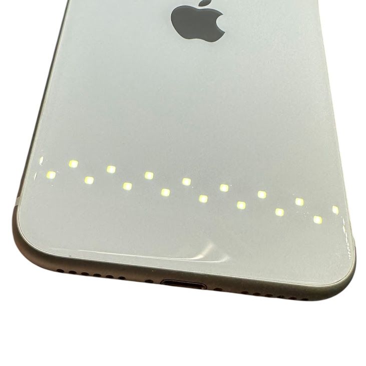 iPhone��SE����2�����64GB���ۥ磻�ȡ�SIM�ե꡼��Y��Х�����