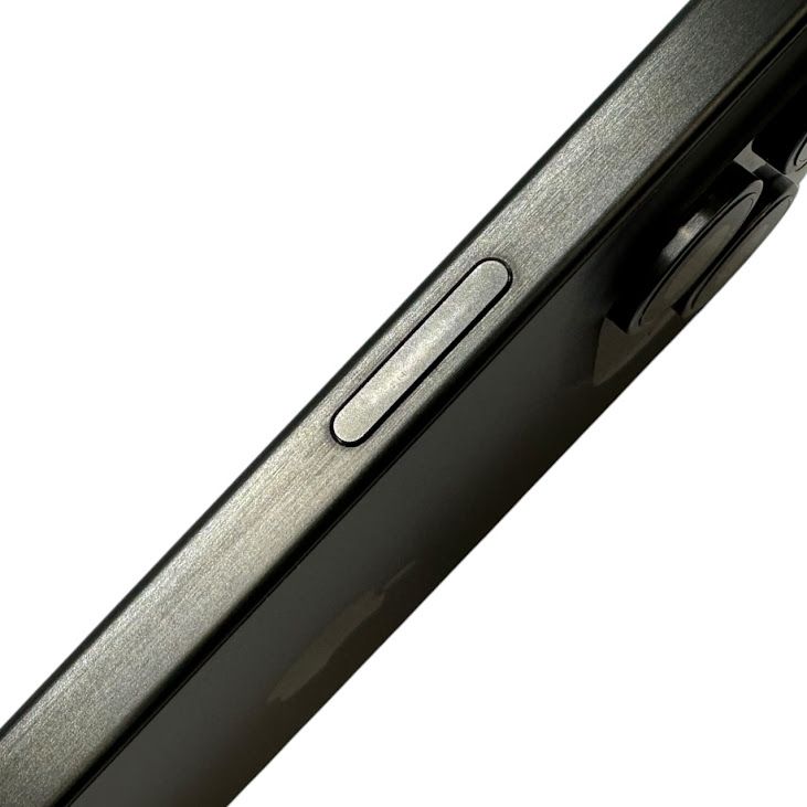 �ڥХåƥ꡼86%��iPhone��15ProMax��256GB���֥�å������˥���